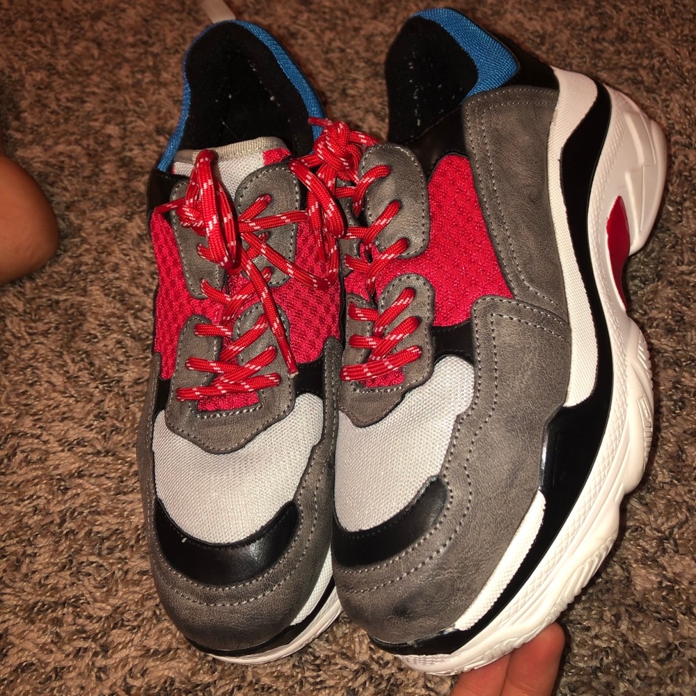 STEVE MADDEN CHUNKY PLATFORM SNEAKERS (look alike)